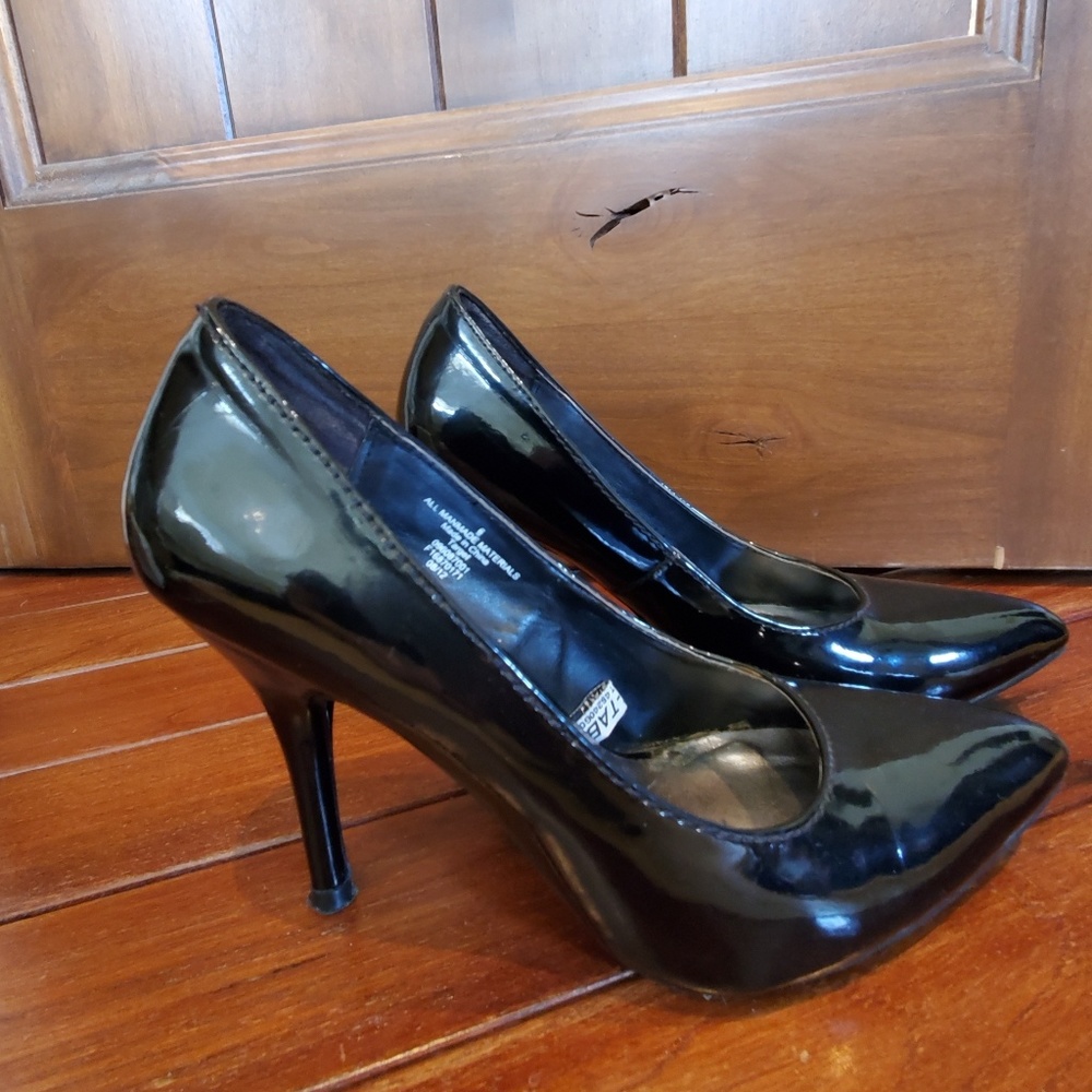 Mossimo Women's heels size 6
